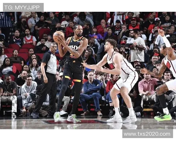 太阳队主力控卫保罗因伤休战，球队命运岌岌可危